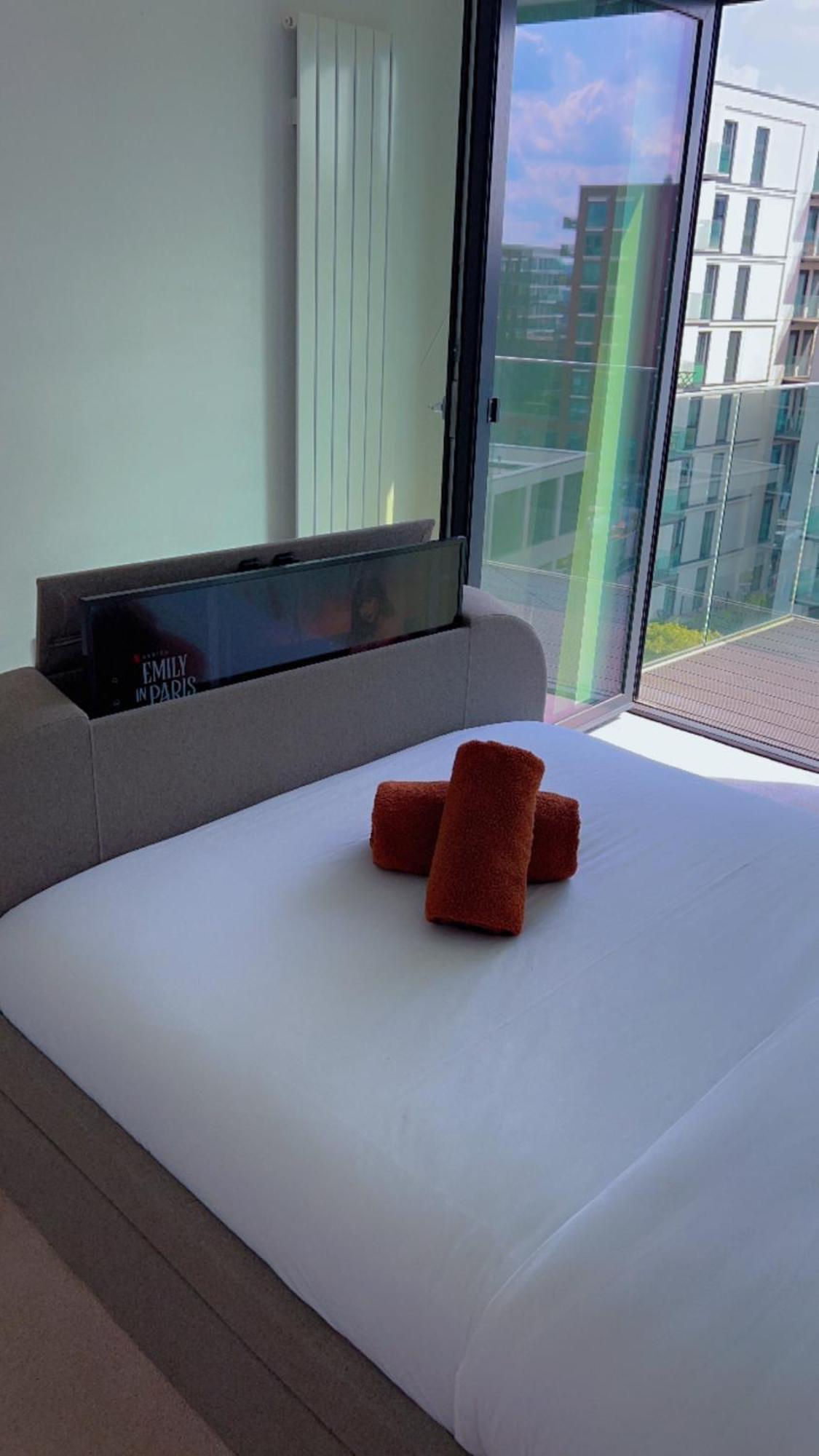 Ds Rentals - Entire 1 Bedroom Apartment London Exterior photo